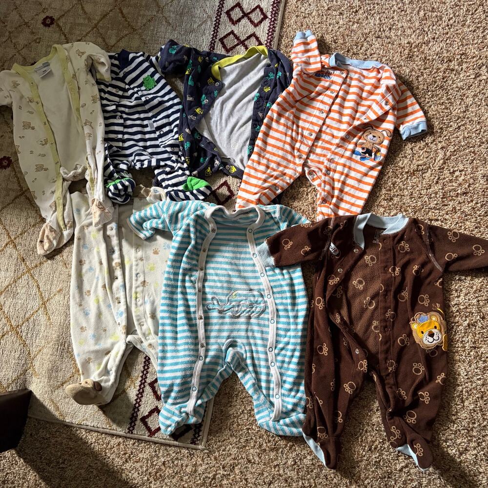 Lot of 7 Baby Boy Cotton & Fleece CARTER'S sleepers 3 months